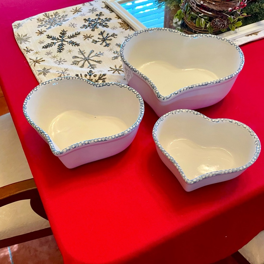 Vintage Country Ceramic Heart Shaped Dishes (set of 3)